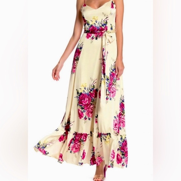 Betsey Johnson Feminine Cream Pink Floral Maxi Dress - Picture 2 of 9